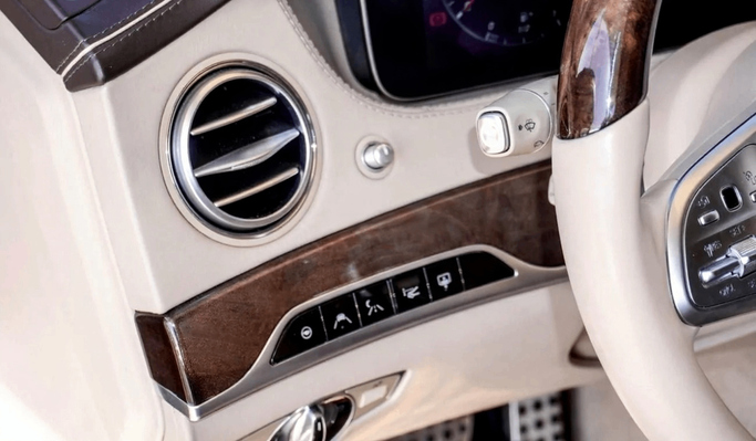 Подержанный Mercedes-Benz S-Class 500 VI (W222, C217) Рестайлинг, 3.0 л, 2018 в Шардже от Abo Saif Черный цвет. GCC | AUTO.AE