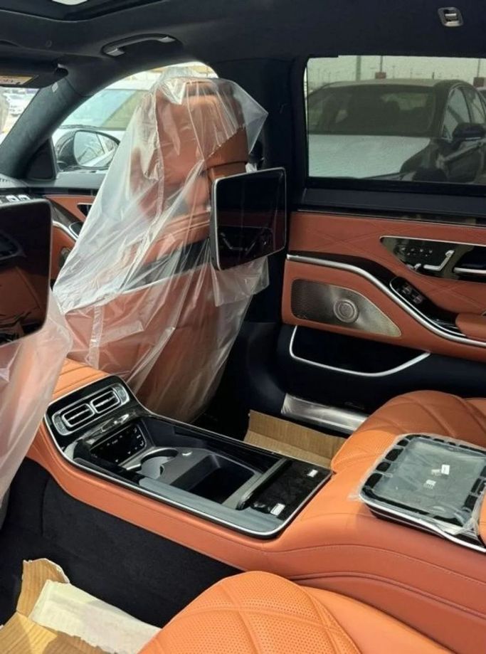 New Mercedes-Benz S-Class 450 4MATIC VII (W223), 3.0 l, 2024 in Sharjah by Nour Alnukhba Motors, Black color. Other | AUTO.AE