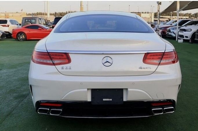 Подержанный Mercedes-Benz S-Class 550 VI (W222, C217), 4.7 л, 2015 в Шардже от Al Bake Used Cars Белый цвет.  | AUTO.AE