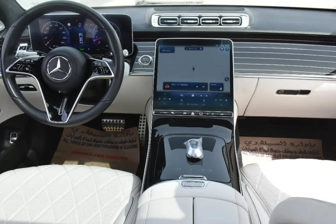 Подержанный Mercedes-Benz S-Class 580 4MATIC VII (W223), 4.0 л, 2021 в Шардже от Alfaris Used Cars Черный цвет. Other | AUTO.AE