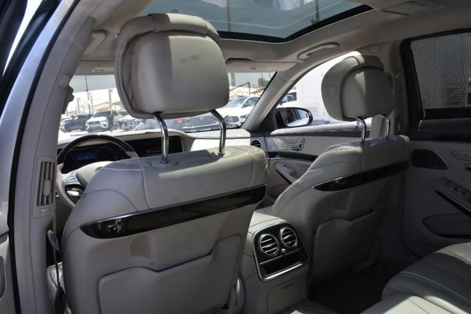 Подержанный Mercedes-Benz S-Class 550 VI (W222, C217), 4.7 л, 2015 в Шардже от Alfaris Used Cars Серебристый цвет. Other | AUTO.AE