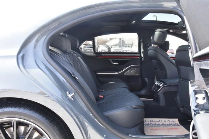 Used Mercedes-Benz S-Class 500 4MATIC VII (W223), 3.0 l, 2023 in Sharjah by Alfaris Used Cars, Grey color. Other | AUTO.AE