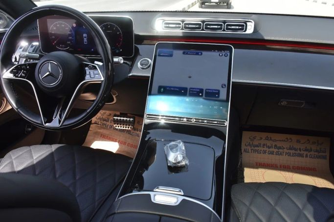 Used Mercedes-Benz S-Class 500 4MATIC VII (W223), 3.0 l, 2023 in Sharjah by Alfaris Used Cars, Grey color. Other | AUTO.AE