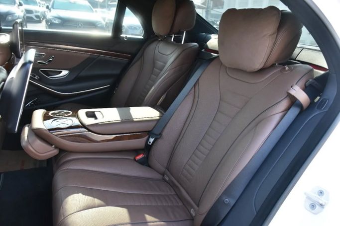 Used Mercedes-Benz S-Class 550 VI (W222, C217), 4.7 l, 2015 in Sharjah by Alfaris Used Cars, White color. Other | AUTO.AE