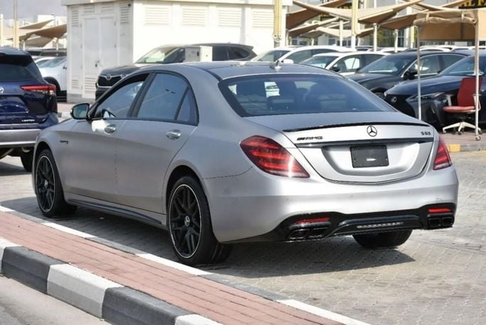 Подержанный Mercedes-Benz S-Class 550 VI (W222, C217) Рестайлинг, 4.7 л, 2017 в Шардже от Alfaris Used Cars Серебристый цвет. Other | AUTO.AE