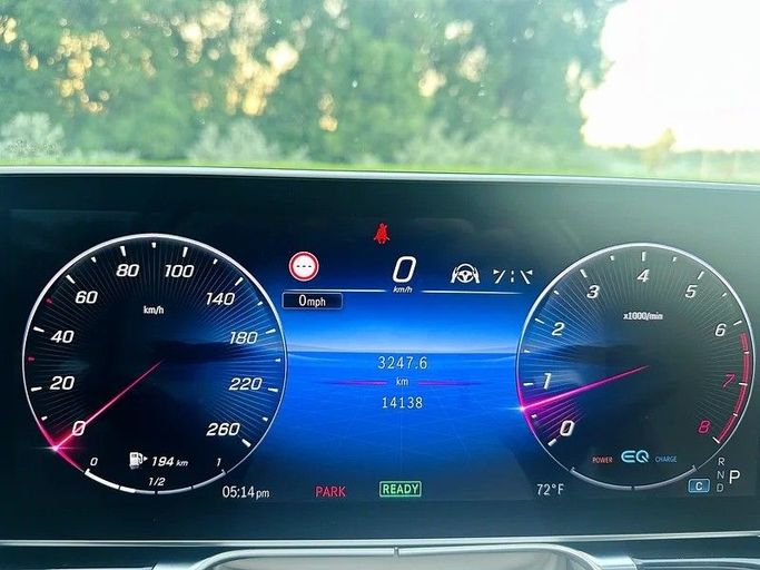 Подержанный Mercedes-Benz S-Class 580 4MATIC VII (W223), 4.0 л, 2021 в Шардже от Taj Al Sultan Used Cars Черный цвет. Американская | AUTO.AE