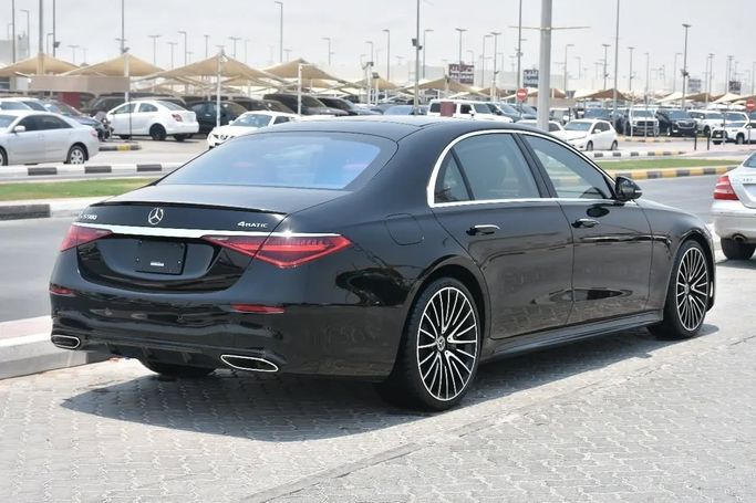 Used Mercedes-Benz S-Class 580 4MATIC VII (W223), 4.0 l, 2021 in Sharjah by Alfaris Used Cars, Black color. Other | AUTO.AE