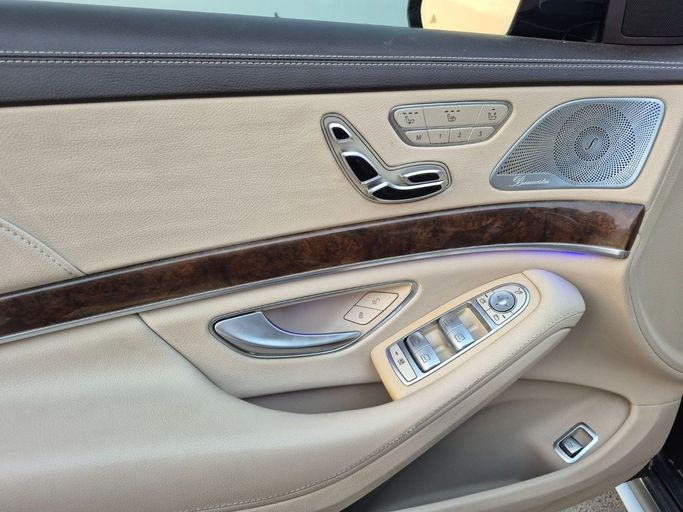 Used Mercedes-Benz S-Class 500 VI (W222, C217) Facelift, 3.0 l, 2017 in Sharjah by Al Sada used cars, Silver color. American Specs | AUTO.AE