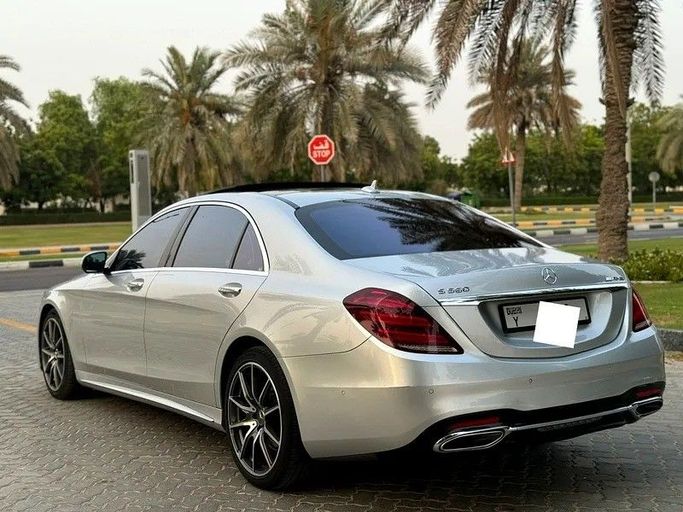 Used Mercedes-Benz S-Class 550 VI (W222, C217), 4.7 l, 2014 in Sharjah by Abd and Sadiq Tayyar Used Cars, Silver color. Japanese Specs | AUTO.AE
