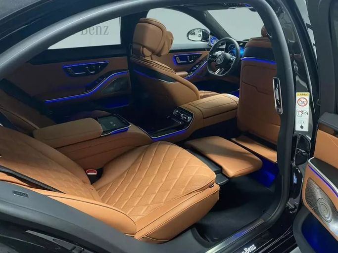 New Mercedes-Benz S-Class 580 4MATIC VII (W223), 4.0 l, 2022 in Sharjah by Alfaris Used Cars, Blue color. Other | AUTO.AE