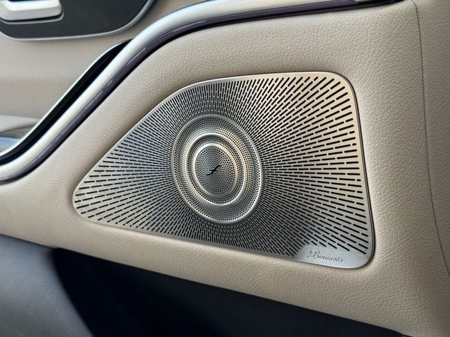 Подержанный Mercedes-Benz S-Class 500 4MATIC VII (W223), 3.0 л, 2022 в Шардже от Berlin Used Cars Черный цвет. Американская | AUTO.AE