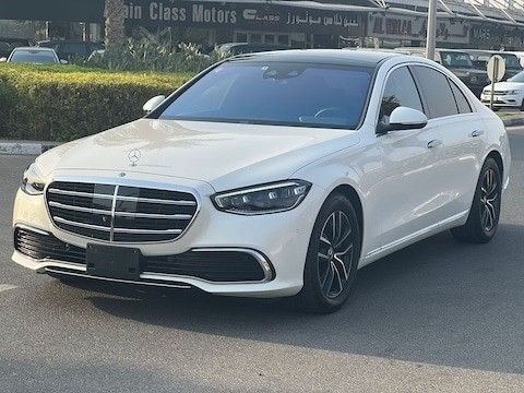 Подержанный Mercedes-Benz S-Class 400 d 4MATIC VII (W223), 2.9 л, 2021 в Шардже от Ryno Cars Белый цвет. Японская | AUTO.AE
