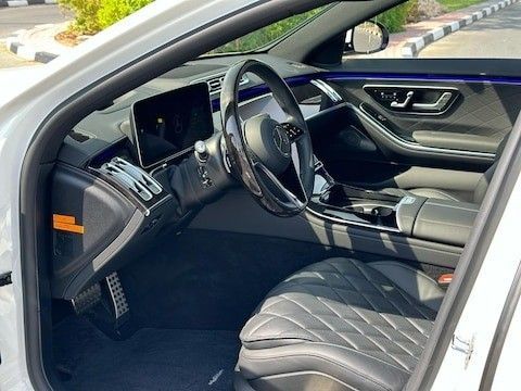 Used Mercedes-Benz S-Class 580 4MATIC VII (W223), 4.0 l, 2022 in Sharjah by Ryno Cars, White color. Japanese Specs | AUTO.AE