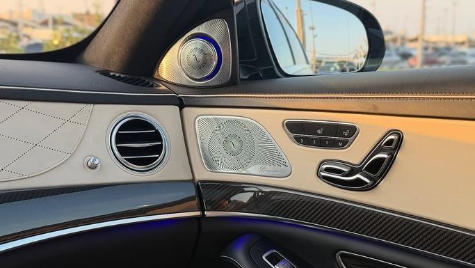 Used Mercedes-Benz S-Class 560 VI (W222, C217) Facelift, 4.0 l, 2018 in Sharjah by Badar Used Cars, Black color. European Specs | AUTO.AE