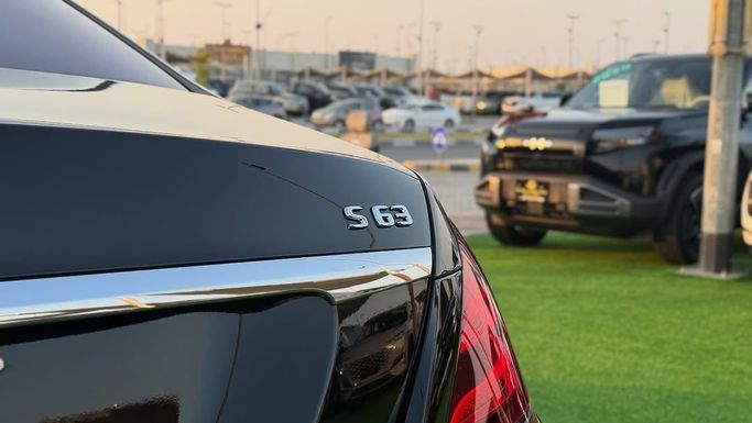 Used Mercedes-Benz S-Class 560 VI (W222, C217) Facelift, 4.0 l, 2018 in Sharjah by Badar Used Cars, Black color. European Specs | AUTO.AE