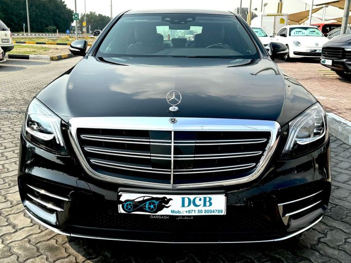 Used Mercedes-Benz S-Class 450 4MATIC VII (W223), 3.0 l, 2020 in Sharjah by DCB Cars, Black color. GCC Specs | AUTO.AE