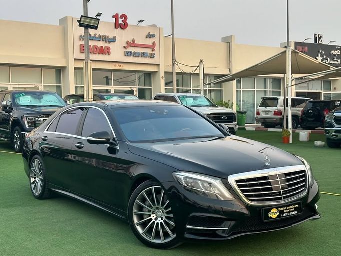 Подержанный Mercedes-Benz S-Class 500 VI (W222, C217), 4.7 л, 2016 в Шардже от Badar Used Cars Черный цвет.  | AUTO.AE