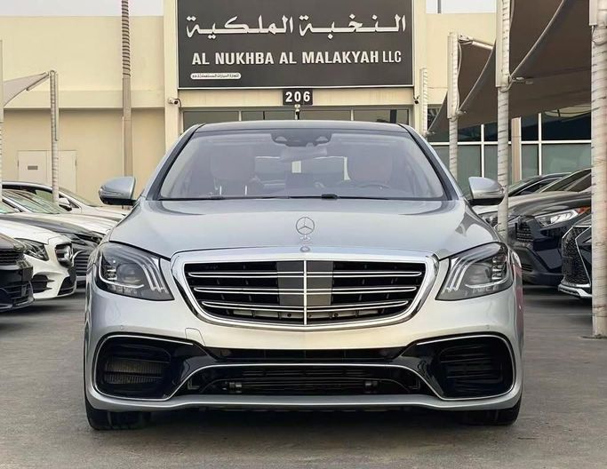 Used Mercedes-Benz S-Class 550 VI (W222, C217), 4.7 l, 2015 in Sharjah by Al Nukhba Al Malakyah Used Cars, Silver color. American Specs | AUTO.AE