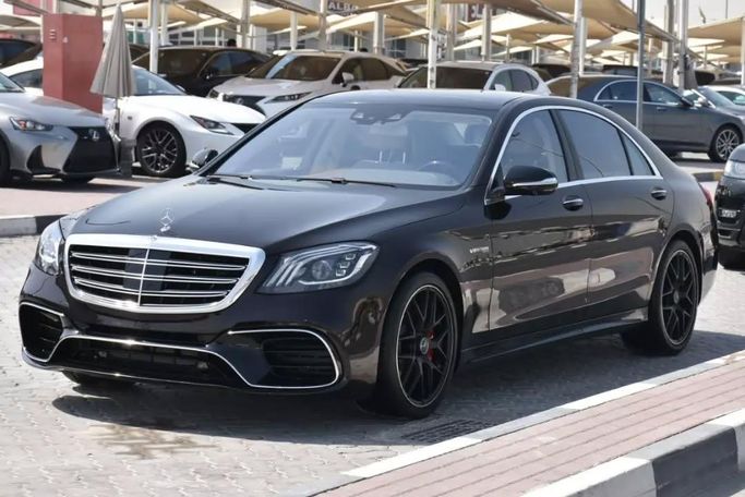 Подержанный Mercedes-Benz S-Class 550 VI (W222, C217), 4.7 л, 2015 в Шардже от Alfaris Used Cars Пурпурный цвет. Other | AUTO.AE