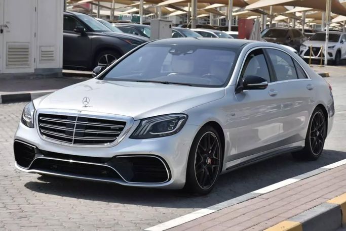Подержанный Mercedes-Benz S-Class 550 VI (W222, C217), 4.7 л, 2014 в Шардже от Alfaris Used Cars Серебристый цвет. Other | AUTO.AE