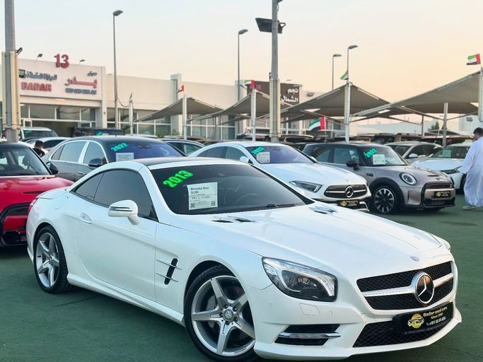 Used Mercedes-Benz SL-Class 350 VI (R231), 3.5 l, 2013 in Sharjah by Badar Used Cars, White color.  | AUTO.AE