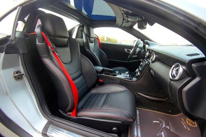 Used Mercedes-Benz SLC 200 I (R172), 2.0 l, 2017 in Sharjah by First Choice Cars, Silver color. GCC Specs | AUTO.AE