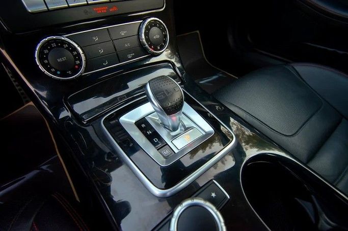 Used Mercedes-Benz SLC 200 I (R172), 2.0 l, 2017 in Sharjah by First Choice Cars, Silver color. GCC Specs | AUTO.AE