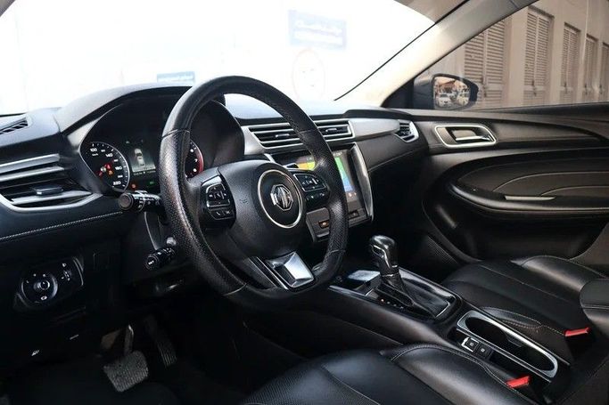 Used MG 5 I Facelift, 1.5 l, 2022 in Sharjah by Al Rukin Al Saudi, Grey color. GCC Specs | AUTO.AE