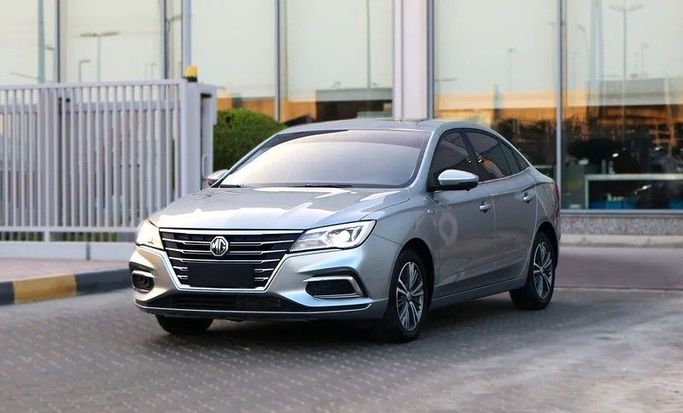 Used MG 5 I Facelift, 1.5 l, 2022 in Sharjah by Al Rukin Al Saudi, Grey color. GCC Specs | AUTO.AE
