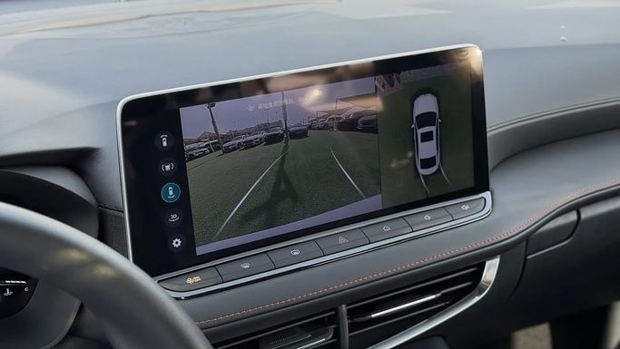 New MG 5 II Facelift, 1.5 l, 2025 in Sharjah by Badar Used Cars, White color.  | AUTO.AE