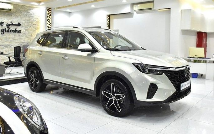 New MG RX5 II, 1.5 l, 2024 in Sharjah by Honey Gidosha Used Cars Tr., Beige color.  | AUTO.AE