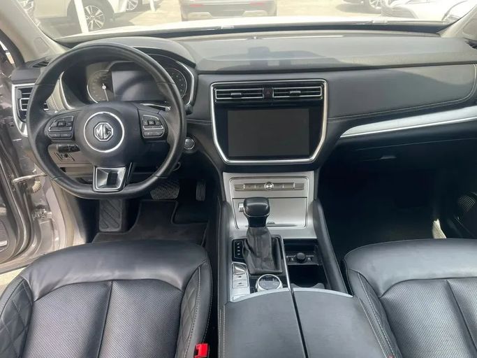 Подержанный MG RX8, 2.0 л, 2022 в Шардже от Qasr Al Furqan Used Cars Серый цвет. GCC | AUTO.AE