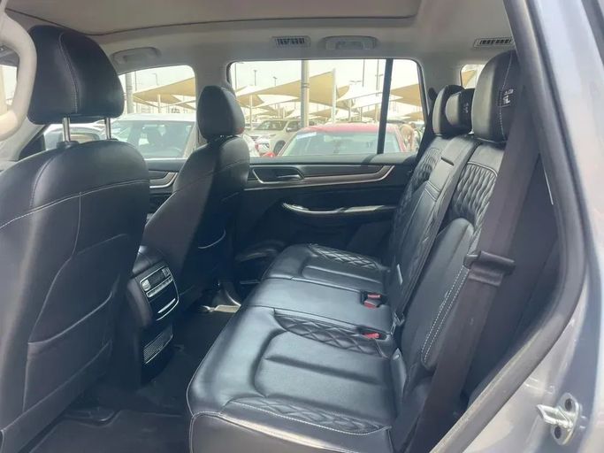 Подержанный MG RX8, 2.0 л, 2022 в Шардже от Qasr Al Furqan Used Cars Серый цвет. GCC | AUTO.AE