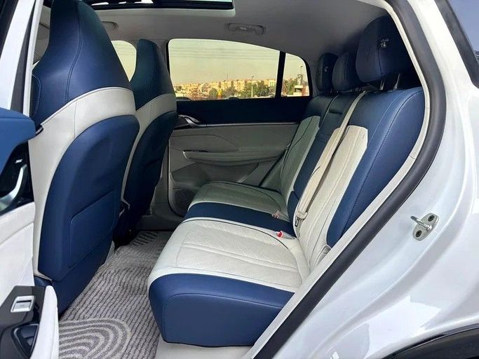 Подержанный MG Whale I, 2 л, 2025 в Шардже от Almasar Used Cars Белый цвет. GCC | AUTO.AE