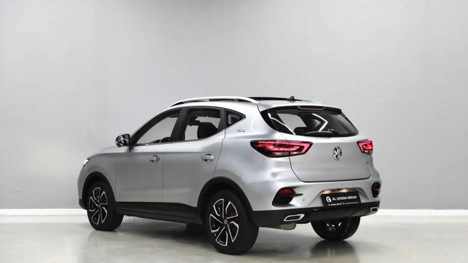 Подержанный MG ZS II Рестайлинг, 1.5 л, 2023 в Шардже от Al Qassem Cars Trading Серебристый цвет. GCC | AUTO.AE
