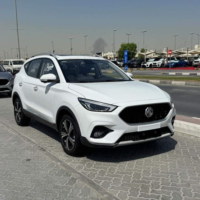 New MG ZS II Facelift, 1.5 l, 2025 in Sharjah by Alfaris Used Cars, White color. Other | AUTO.AE