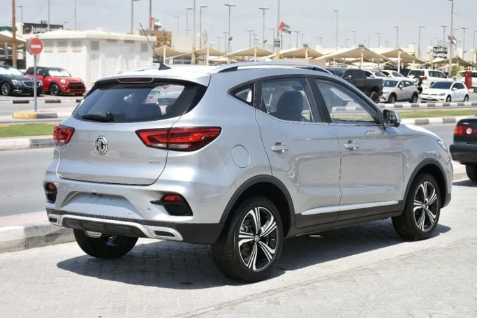 New MG ZS II Facelift, 1.0 l, 2024 in Sharjah by Alfaris Used Cars, Silver color. Other | AUTO.AE