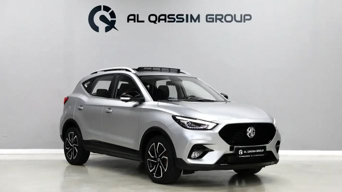 Подержанный MG ZS II Рестайлинг, 1.5 л, 2023 в Шардже от Al Qassem Cars Trading Серебристый цвет. GCC | AUTO.AE | Объявление #273750
