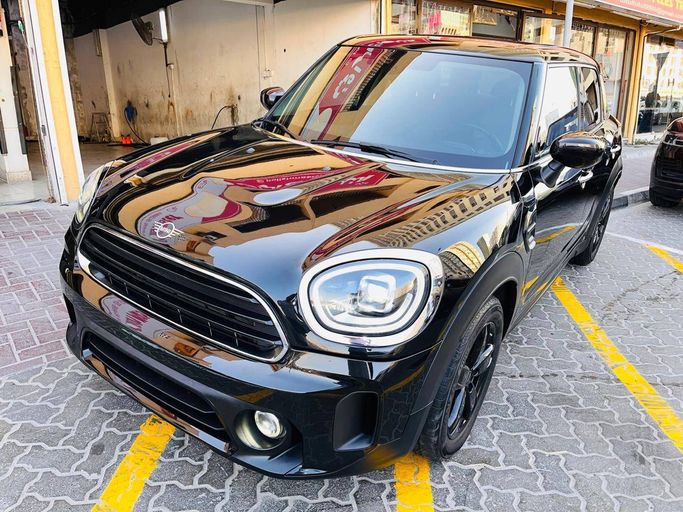 Подержанный MINI Countryman Cooper II Рестайлинг, 1.5 л, 2021 в Шардже Черный цвет. GCC | AUTO.AE | Объявление #273607