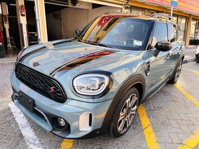 Подержанный MINI Countryman Cooper S II Рестайлинг, 2.0 л, 2023 в Шардже Бирюзовый цвет. GCC | AUTO.AE | Объявление #273610