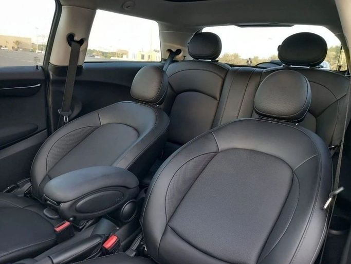 Подержанный MINI Hatch Cooper S III (F55/F56) Рестайлинг, 2.0 л, 2019 в Шардже от Halla Cars Синий цвет.  | AUTO.AE