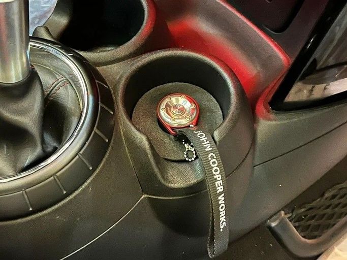 Used MINI Hatch John Cooper Works III (F55/F56), 2.0 l, 2016 in Sharjah by Rebou Alfakhama, Black color. GCC Specs | AUTO.AE