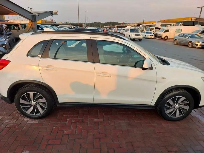 Used Mitsubishi ASX I Facelift 2, 2.0 l, 2017 in Sharjah by Al Aqsa Used Cars, White color. GCC Specs | AUTO.AE