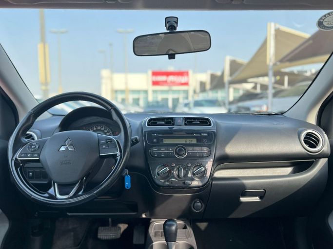 Новый Mitsubishi Attrage I Рестайлинг, 1.2 л, 2021 в Шардже от Al Aram Cars Серебристый цвет. GCC | AUTO.AE