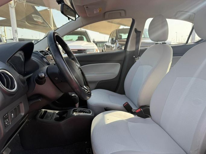 Подержанный Mitsubishi Attrage I Рестайлинг, 1.2 л, 2022 в Шардже от Al Aram Cars Серый цвет. GCC | AUTO.AE