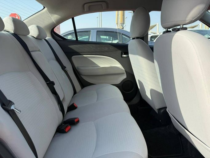 Подержанный Mitsubishi Attrage I Рестайлинг, 1.2 л, 2022 в Шардже от Al Aram Cars Серый цвет. GCC | AUTO.AE