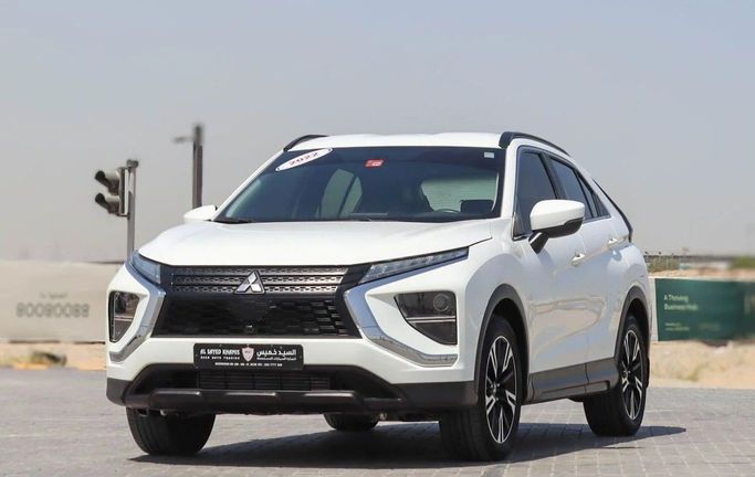 Подержанный Mitsubishi Eclipse Cross I Рестайлинг, 1.5 л, 2022 в Шардже от Al Sayed Khamis Used Auto Trading Белый цвет. GCC | AUTO.AE