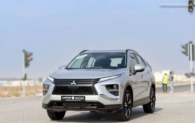 Подержанный Mitsubishi Eclipse Cross I Рестайлинг, 1.5 л, 2022 в Шардже от Al Sayed Khamis Used Auto Trading Серебристый цвет. GCC | AUTO.AE