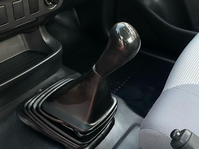 Новый Mitsubishi L200 V Рестайлинг, 2.4 л, 2021 в Шардже от Al Aram Cars Белый цвет. GCC | AUTO.AE