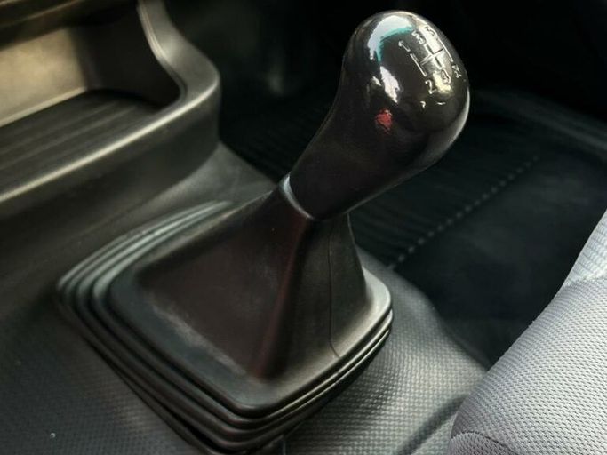 New Mitsubishi L200 V Facelift, 2.4 l, 2021 in Sharjah by Al Aram Cars, White color. GCC Specs | AUTO.AE